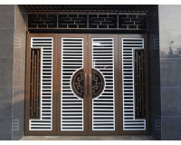 Bộ sưu tập những mẫu cửa sắt nhà phố đẹp mê ly