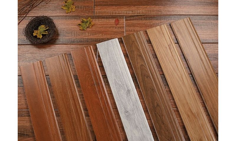 Lựa chọn dòng gạch ốp chân tường giả gỗ có màu tối 
