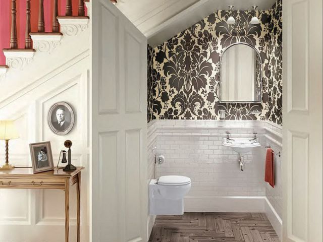 tham khảo mẫu nhà vệ sinh dưới chân cầu thang