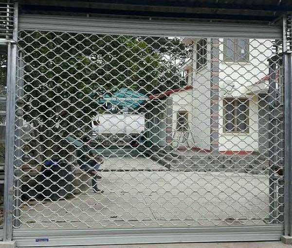 Mẫu cửa cuốn loại Mắc Võng