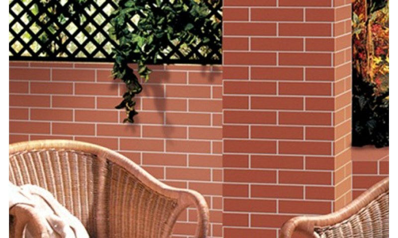 Gạch đỏ ốp tường tưởng quen thuộc nhưng cũng đầy thời thượng