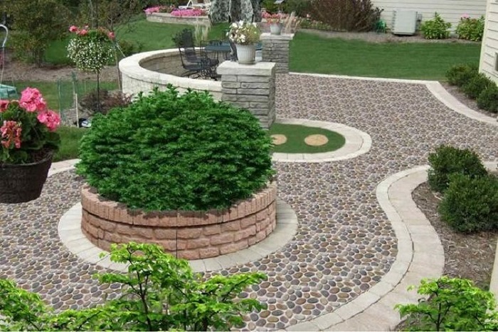 Gạch lát nền sân vườn