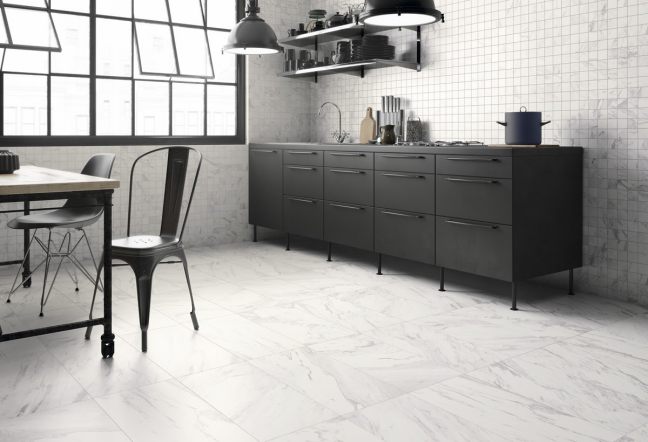 ưu điểm gạch ốp tường trắng vân mây