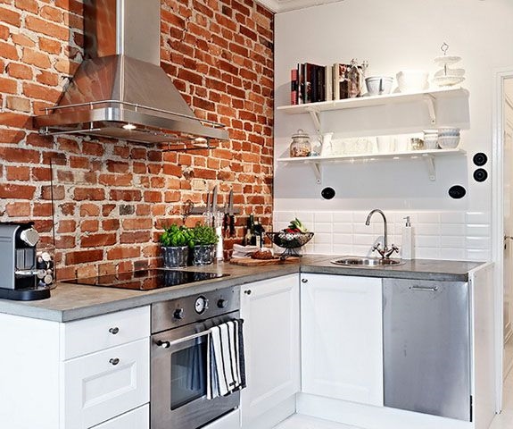 một số ưu điểm của gạch cổ ốp tường