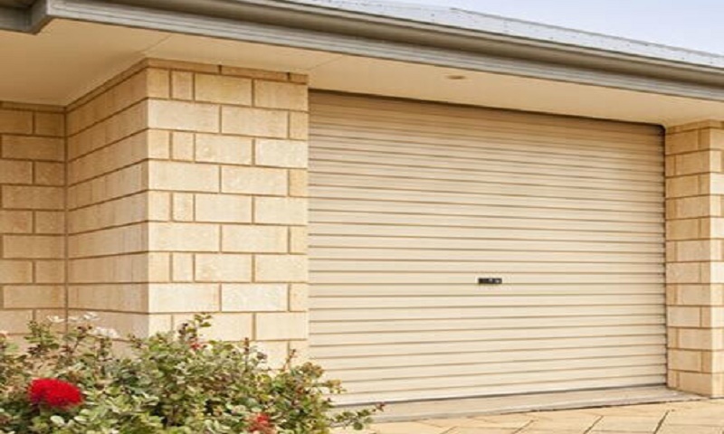 Cửa cuốn tấm liền là gì?