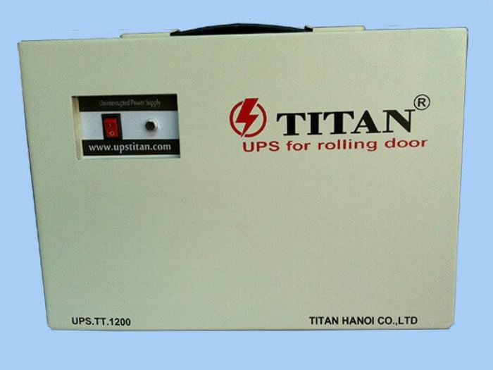 Bộ lưu điện cửa cuốn Titan có nhiều ưu điểm 
