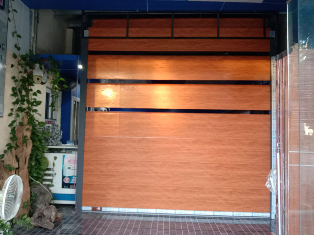 Những lý do bạn nên sử dụng cửa cuốn Wasaki