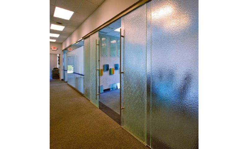 Những điều cần quan tâm khi mua cửa kính cường lực 8 ly 