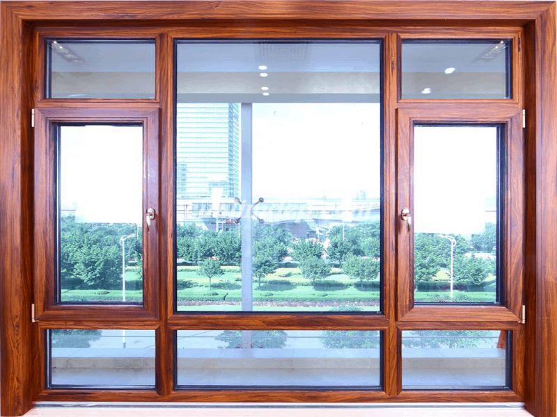 Ưu điểm của cửa kính cường lực khung gỗ