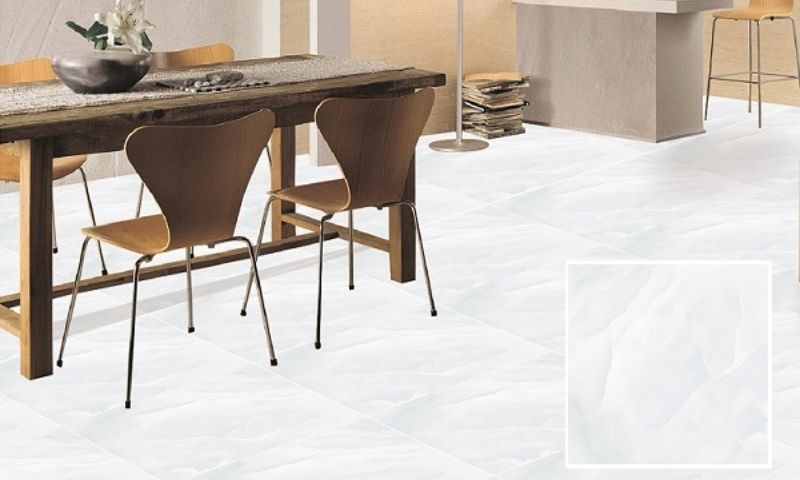 Màu xám khả năng chống trượt rất tốt.