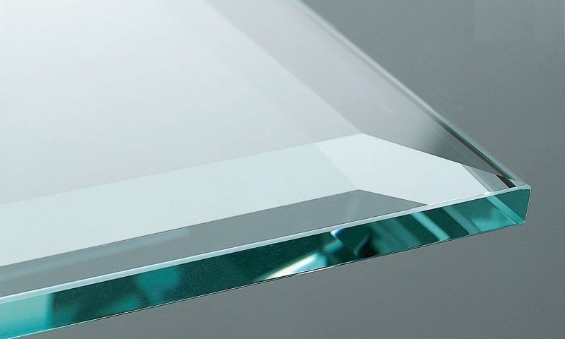 Giá kính cường lực dày 5mm