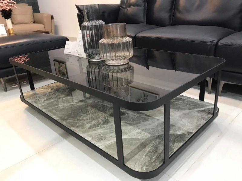 Các lựa chọn làm mặt bàn từ kính cường lực thông dụng hiện nay