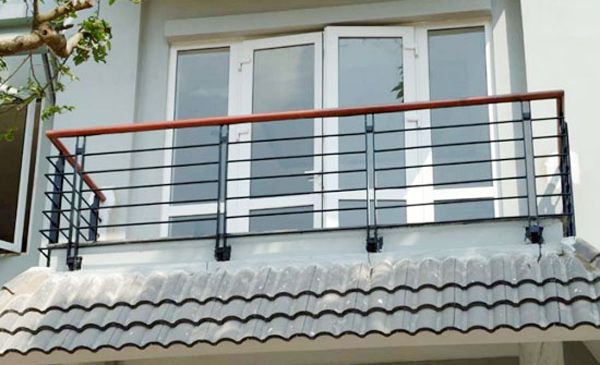 Mẫu lan can ban công sắt đẹp - Hình 7