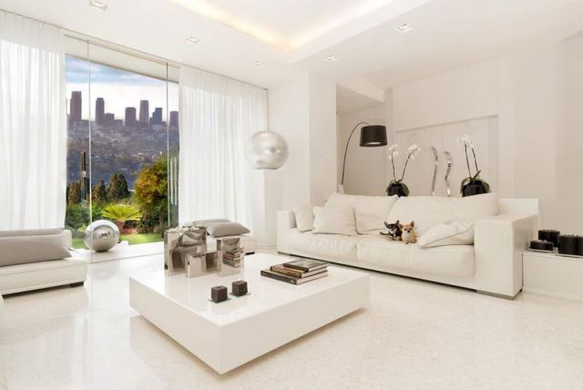 sơn nhà màu trắng sữa